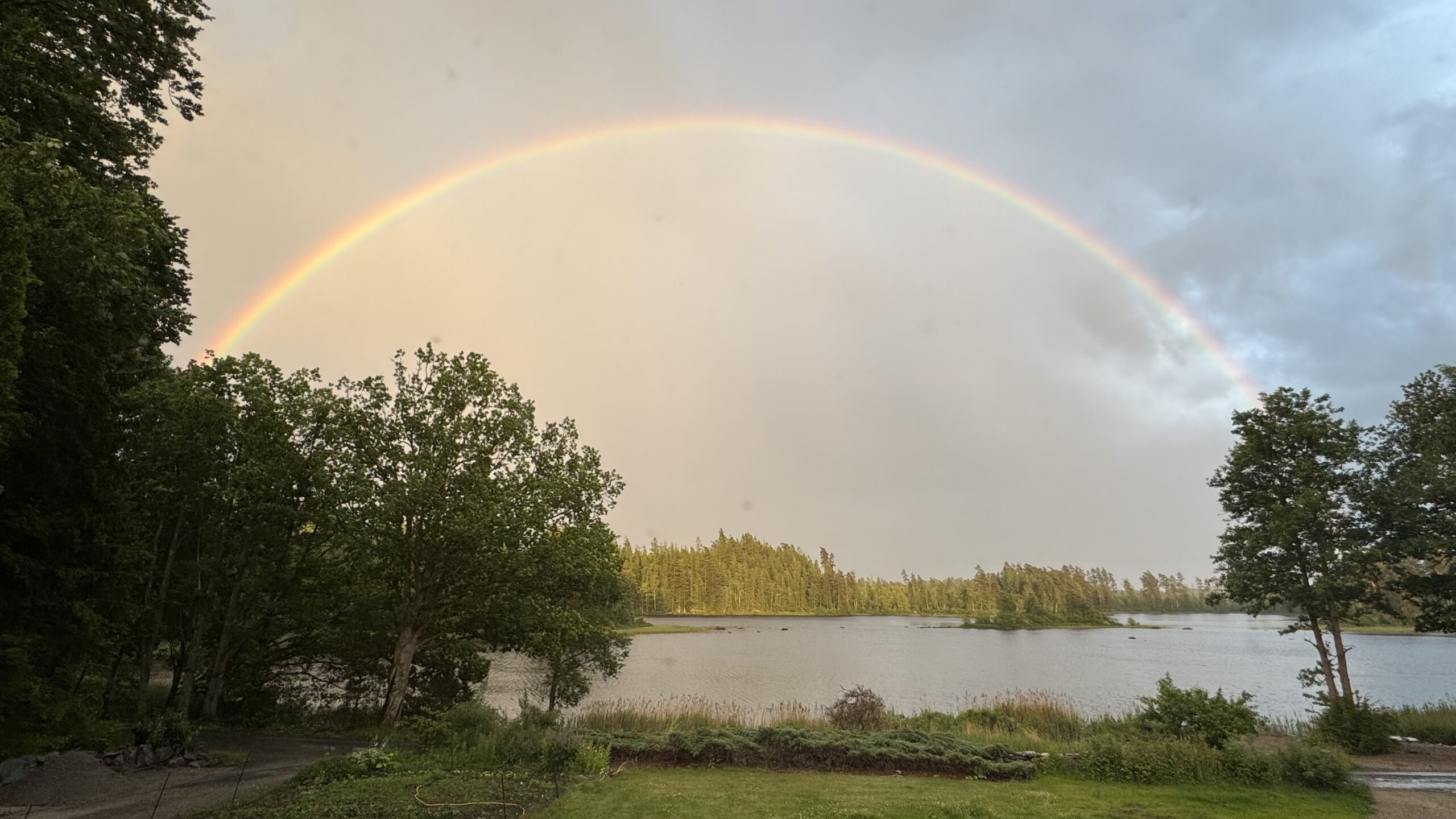 Rainbow over Rågebodasjön